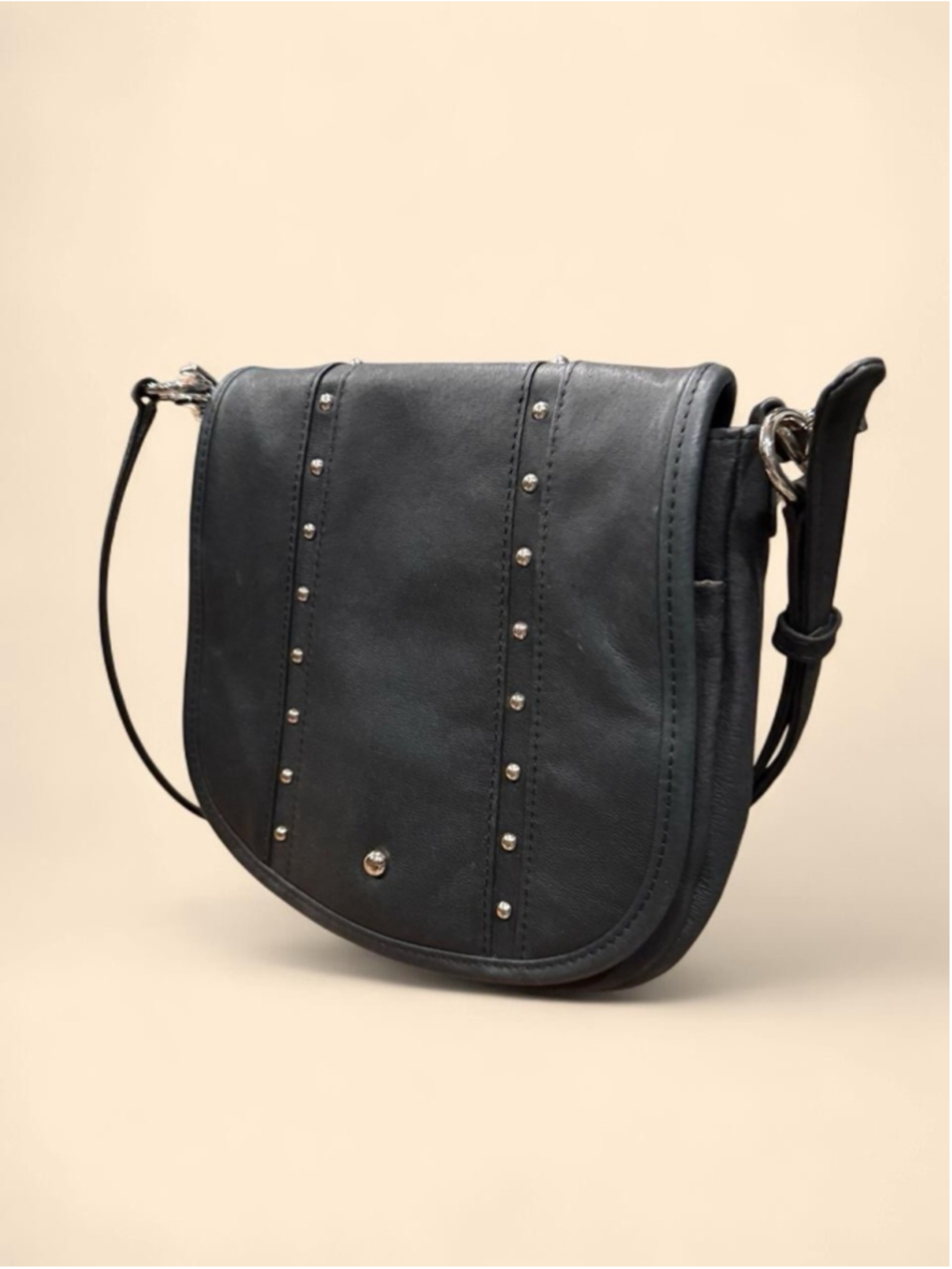 Gun Tote’n Mamas Black Leather Concealed Carry Crossbody Purse Studded RFID Boho